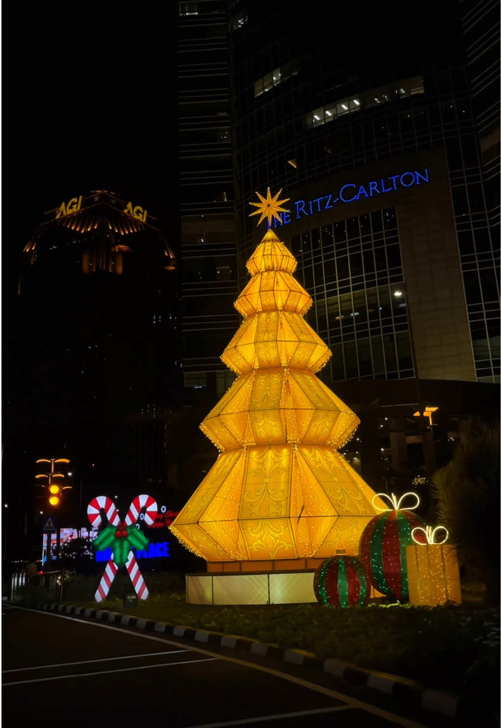 Cakep banget 😍 #pacificplace #jakarta #christmas #placetogo #scbd 