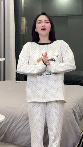 Bộ ngủ chất nỉ lót lông cực ấm luôn #bomacnhaxinh #bonguam #donguxinh #xuhuong 