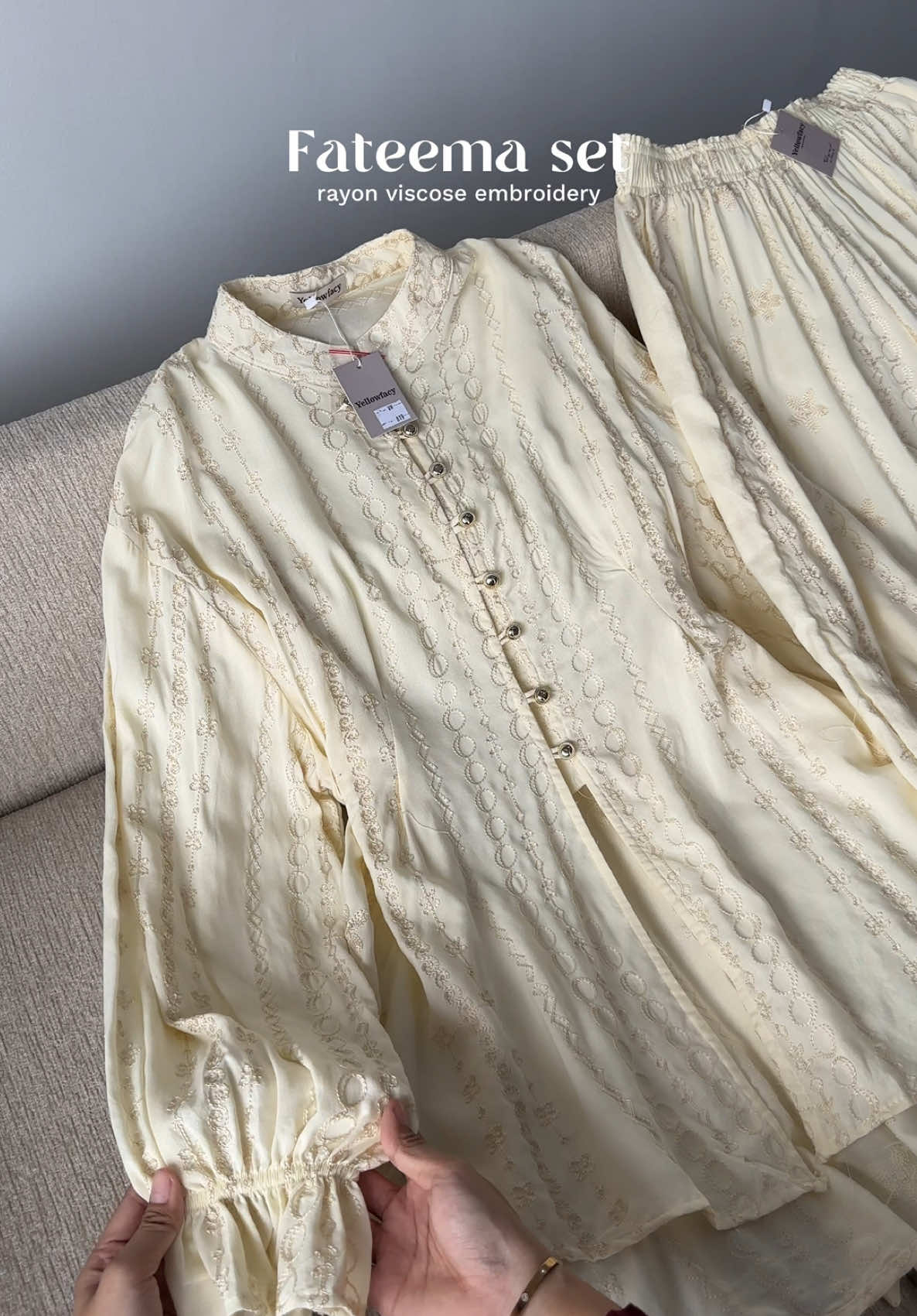 One-set (blouse & pants) restock minggu pagi 30 Nov 2025 jam 7 pagi. 