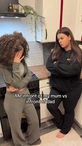 Which way round is it for you ? 😂😅 #fyp #fypageシ #daughter 