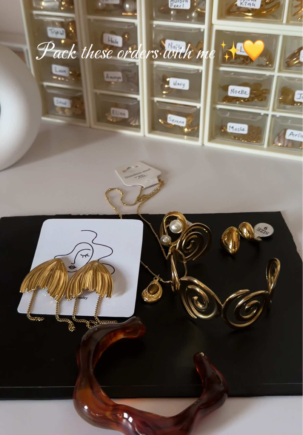 Let’s pack Tamilore & Jennie’s orders together ✨❣️ #jewelry 
