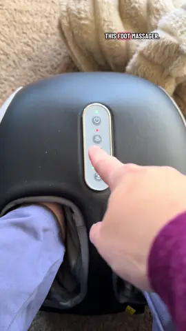 Holiday deals are the best time to treat someone to real comfort. This foot massager brings instant relief to tired feet and makes every night feel like a spa night. #tiktokshopblackfriday #WellnessGifts #SelfCareSeason #RelaxationGifts #stressreliefgift 