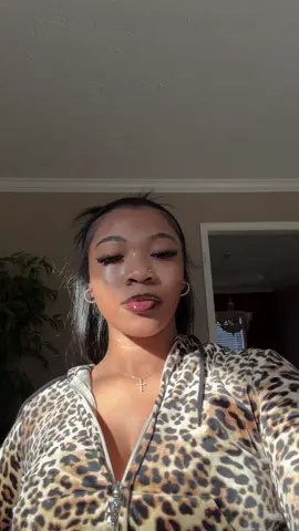 Love love love cheetah print 