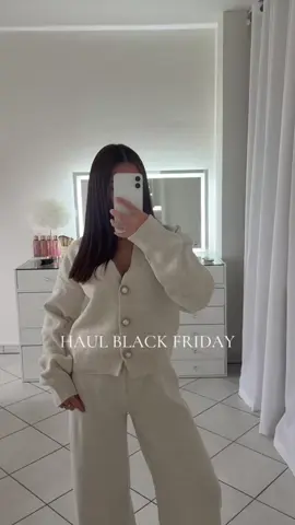 Minimalist style 🤝 Minimalist budget 🤍🛍️ It's the best of both worlds with SHEIN Black Friday gems from @malou_lcr19 💫 🔎132887633, 30093840, 53422321, 48019234 #SHEINtrends #SHEIN #SHEINstyle #SHEINhaul #SHEINForAll #OOTD #fashion #chic