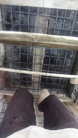 يستنكف من العماله اييي #كربلاء #حداده #اكسبلور 