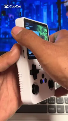 Amazing 🤯🚨 #console #consolaretro #r36s #christmas #gift 