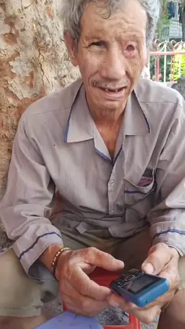 Thương chú…..xin cô chú anh chị MTQ thương tình có thể hữu duyên phát tâm giúp đỡ cho chú , chú hiện tại ở trọ 1 mình cũng rất khó khăn ạ . #quanambotatcuukhocuunan🙏 #thiennguyenhatngoc 