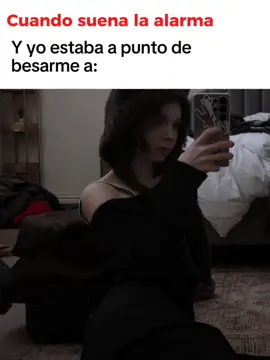 en ese momento la alarma es tu enemigo 🥹😔🤣🤣 Síganme si desean más contenido 🗿🗿😎 #emma #emmamyers #enidsinclair 