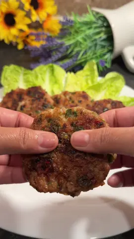 Chicken kabab , Today I’m sharing my healthy chicken kebabs that are perfect for anyone on a diet! These kebabs are made with simple, clean ingredients and absolutely no oil — yet they stay juicy, flavorful, and delicious. You can cook them in an air fryer, grill, or oven, and they come out perfect every time. If you’re looking for guilt-free, protein-packed kebabs that taste amazing, these are a must-try #ChickenKebab #HealthyKebab #DietRecipe #LowCalorieMeals #AirFryerRecipes 