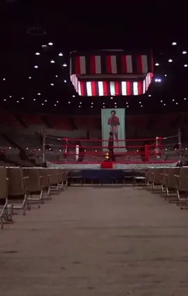 La vita ti mette KO, tutti i giorni. La paura è normale. La differenza è cosa fai quando ce l'hai. Non serve non avere paura: serve alzarsi e combattere comunque. Ogni caduta è un'opportunità per diventare più forte. Non aspettare il momento perfetto. Fallo ora. 💪🏼 #fyp #fyp #motivation #tik_tok #boxing🥊 