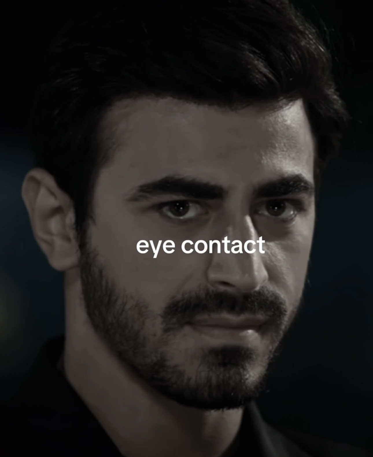 I can’t they’re sooo good ❤️‍🔥👄 #emingunenc #turkishseries #arafta #fyp #ilsudemirci 