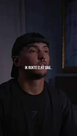 Geen energie? Laag testosteron? Geen motivatie? Mentaal op? Logisch. Als je kak eet, slecht slaapt, geen doel hebt en vol zit met slechte gewoontes… Wat verwacht je dan? Ik deed precies hetzelfde. Rukken. Gamen. Fastfood. Chillen. Repeat. En ik voelde me kak. Verander je gewoontes, verander je leven. #nederland #focus #gewoontes