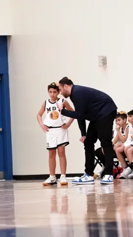 Coach Rosow talking to player, Abie Terzi during the championship game about being tough & holding onto the ball when he gets a rebound. Abie is ultimate team player. High IQ, great passer, defender, dives on loose balls. He does whatever it takes to win! Let’s get better! #repbasketball🏀
