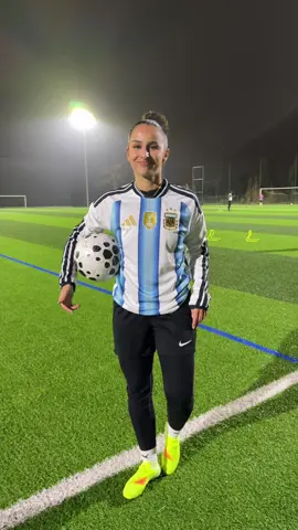 Le maillot et les crampons à choper sur @prodirectsoccerFR 🇫🇷 pendant le black friday ⚽️ #foot#football#⚽️ 