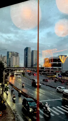 Mọi vết đau đều có thể lành lại, chỉ cần bạn đủ kiên nhẫn và nhẹ nhàng với chính mình. #Somewhereonlyweknow 