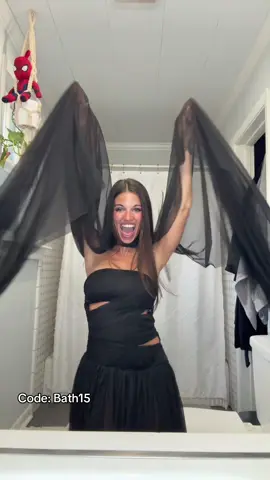 Switching into Black Friday mode @Bella Barnett ✨ Use: Bath15 for 30%–50% off🖤 #blackfriday #bellabarnettpartner #sale 