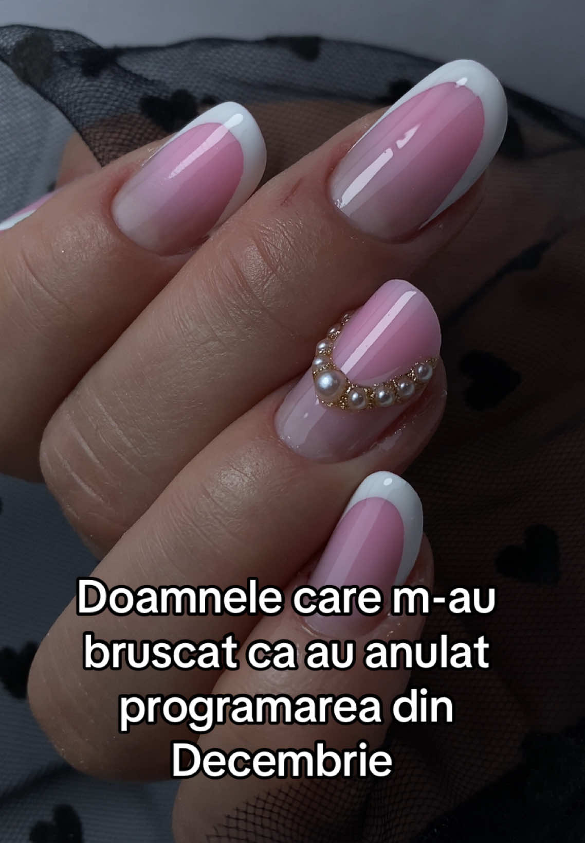 Nu uitati sa va abonați pe OneToneOTO.com pentru a primi codul de lansare❤️ #nails #viralnails #perfectslimforms #uk #dualform 
