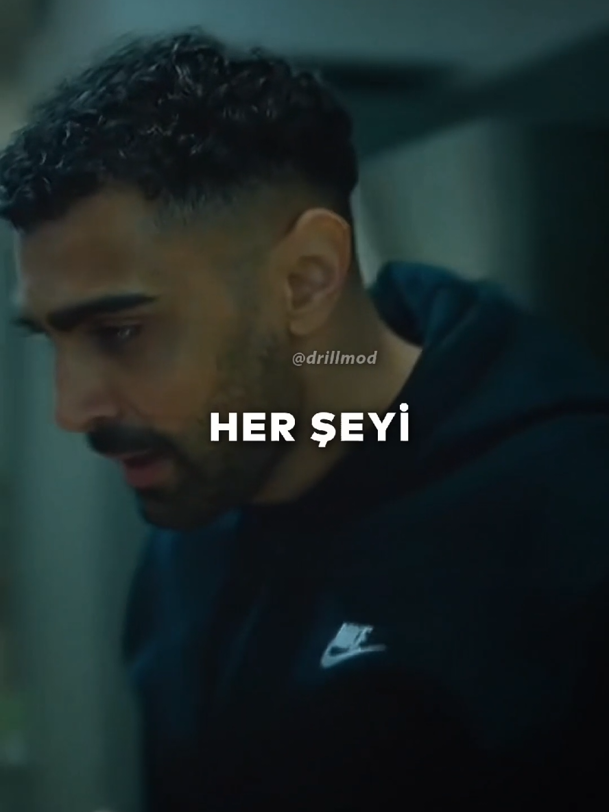 Bu ara kafam rahatsız, biraz güzel ve çok dolu sen gibi.. @era7capone 