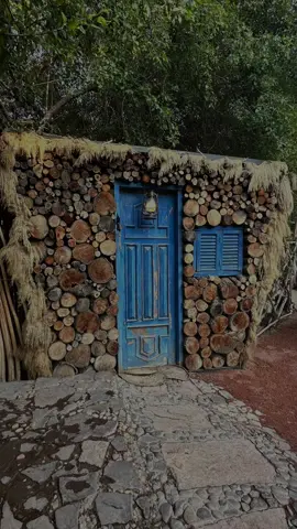 #الشعب_الصيني_ماله_حل😂😂 #اكسبلور #مشاهدات_تيك_توك #حايل #منتجع_نحلة_ونخلة  منتجع نحله ونخله رووعه ينقلك للماضي الجميل بكل تفاصيله 😍💔🥹