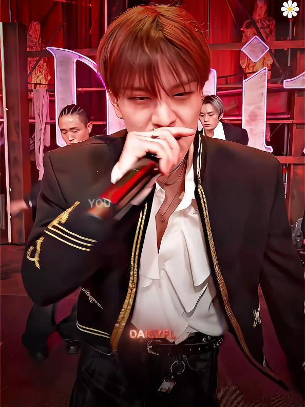 #SEUNGMIN : he looks like a prince (6/8) || #seungminedit #seungminskz #seungminstraykids #seungminnie 