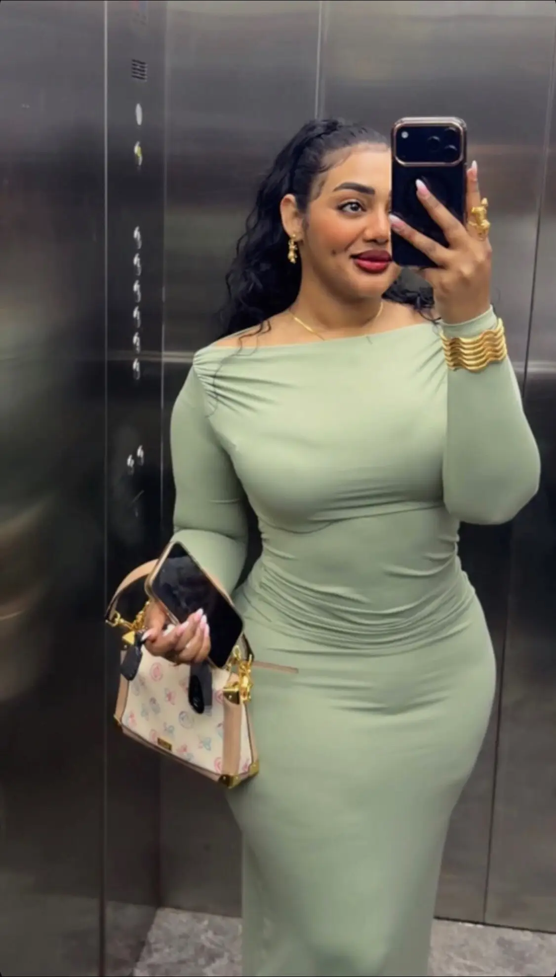 #مشاهيرsudanese_tiktok #الإمارات🇦🇪 