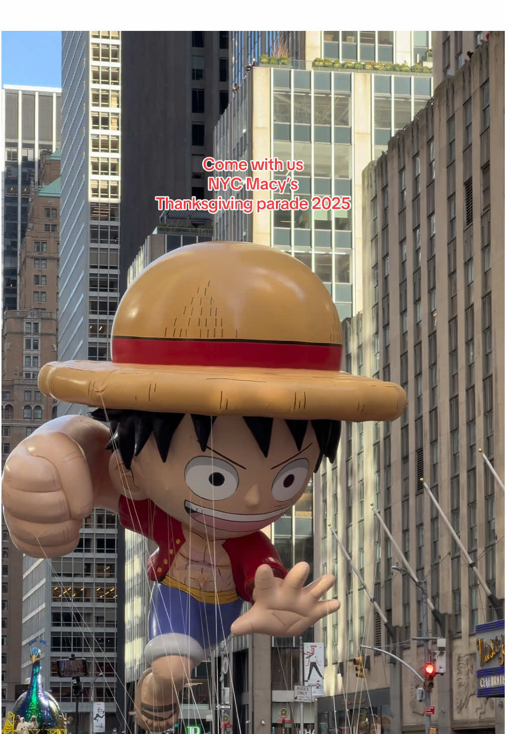 Our first time at the Macy’s Thanksgiving parade 2025 !  #macys #nyc #parade #thanksgving #vie 