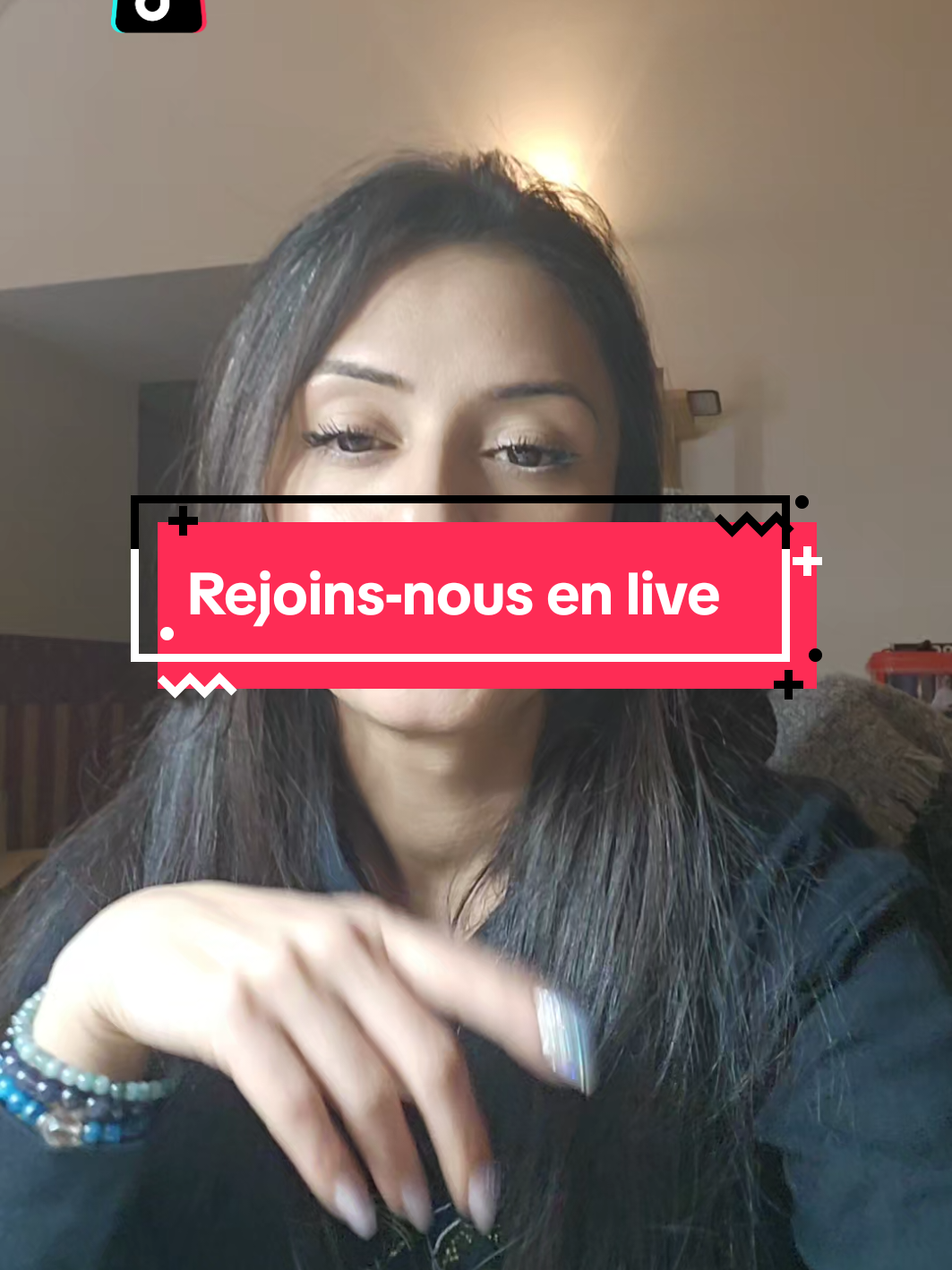 Venez découvrir de magnifiques bijoux en pierres naturelles, des minéraux polis, bruts, et même des pièces collector !  #tiktokviral #smallcreator #pierresnaturelles #mineraux #crystals 