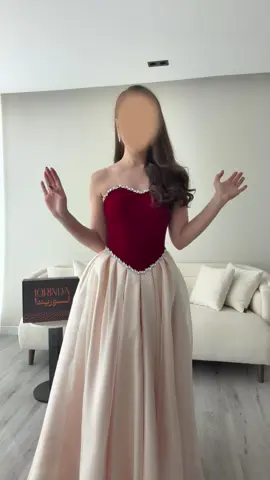 اسم الفستان ( فلورينا)#فساتين #لوريندا #foryou #فستان_سهرة #fyp 