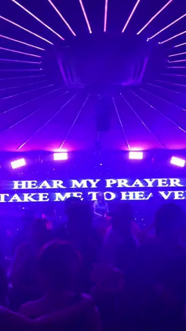 siapa sii yang ngga tau sama dj kita satu ini??? MOSKI LOVEEE DI SINIIIIIII #breakbeat #jakselparty #jaksel #club #bar 