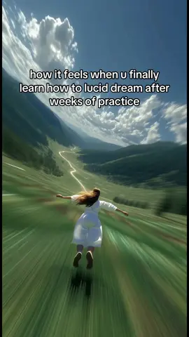 What’s the craziest dream you’ve ever had? 😴💭🌙 #luciddreams #dreaming #flying 