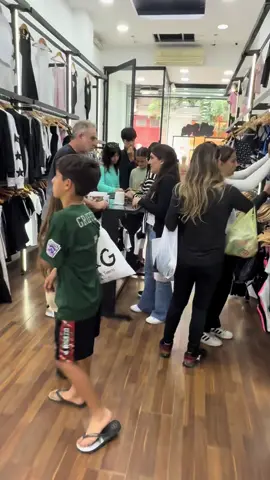 Sábado de compras!!  Venite a comprar ropita 😍❤️ 📍 Concordia 567 – Flores caba Zona mayorista 📱 whatsapp Mayoristas: 11 3216 6074 / minorista: 1128565791 web: www.dilotu.com.ar  Seguinos en Instagram 📸 @dilotuoficial