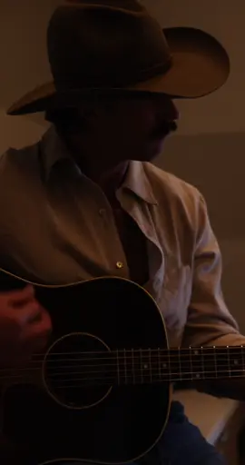 Playing the hits. #countrymusic