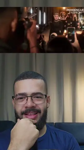 Mico, micontaram que todo mundo passa por perrengue, mas nem todos são iguais Nesse sucesso dos cinemas, Ingrid Guimarães e Rafa Chalub passam pelos Perrengues buscando espaço como influencer no mundo Fashion Um humor pra toda família agora pra assistir de casa. Perrengue Fashion chegou no @primevideobr  , está esperando o que pra assistir? #perrenguefashion  #publi 