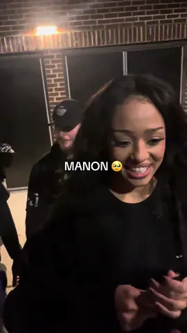 I don't think i'll ever get over this 😭😭😭 (she has the cutest smile ever wtf) - - - - #katseye #eyekons #fyp #atlanta #manonbannerman @KATSEYE @EYEKONS world official 