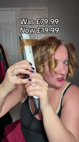 Unbelievable price right now in the Black Friday sale! Only £19.99 hurry and check out now @Remington UK #haircurlingtutorial #haircurlingtutorial #blackfriday 
