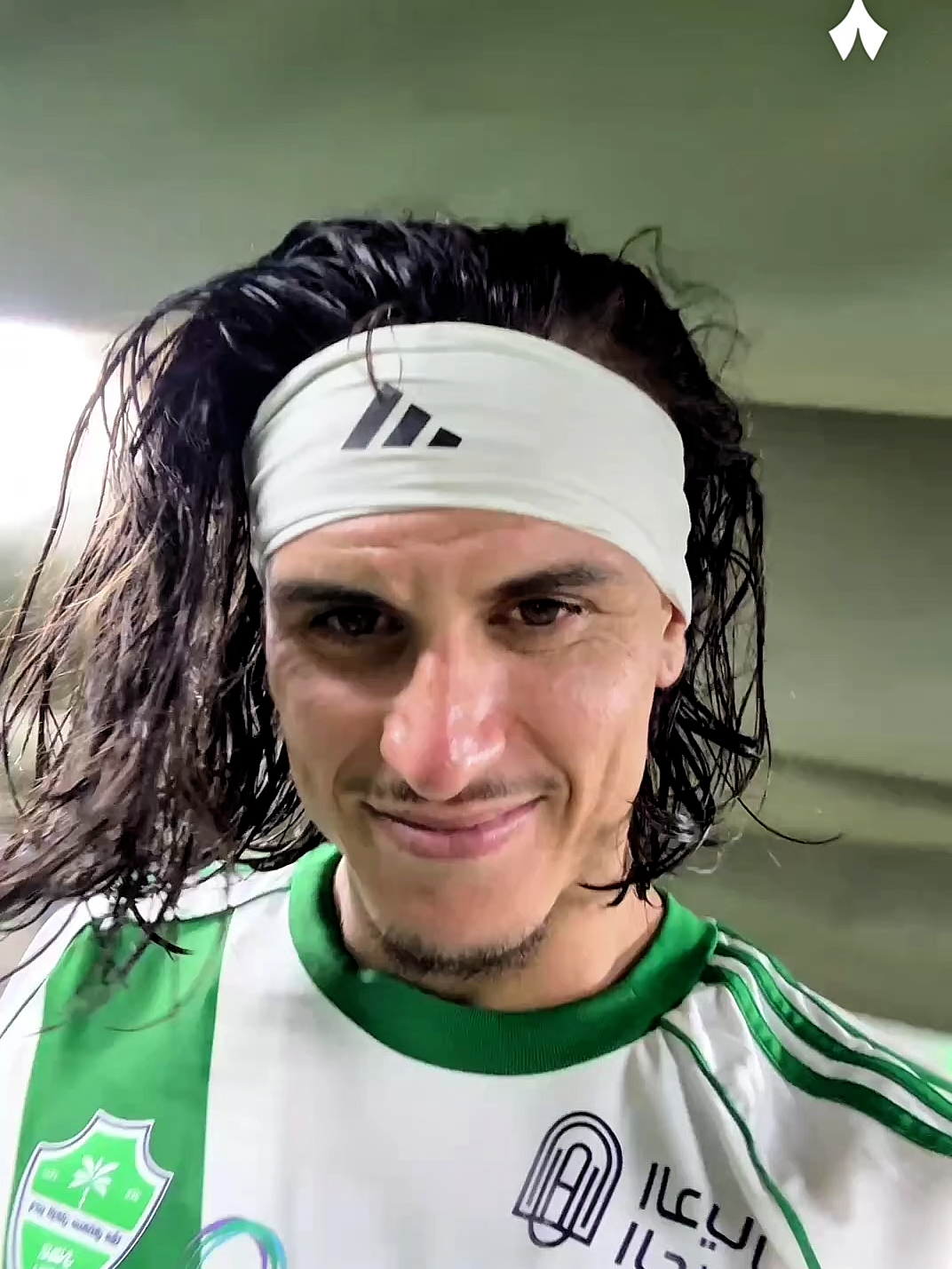 إيبانيز عقب التأهل إلى نصف النهائي 🤳🟢 #الأهلي_القادسية | #أغلى_الكؤوس