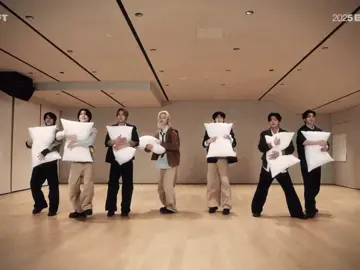 winning daesang two days before their 5th anniversary☹️ enhypen you deserve this sm #ENHYPEN #engene #kpopedit #fyp #mama2025 