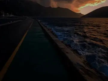 لو جاي في ارجع انساني 🖤🎻 #استوريهات_حزينه🖤🥀 #explore #stories 