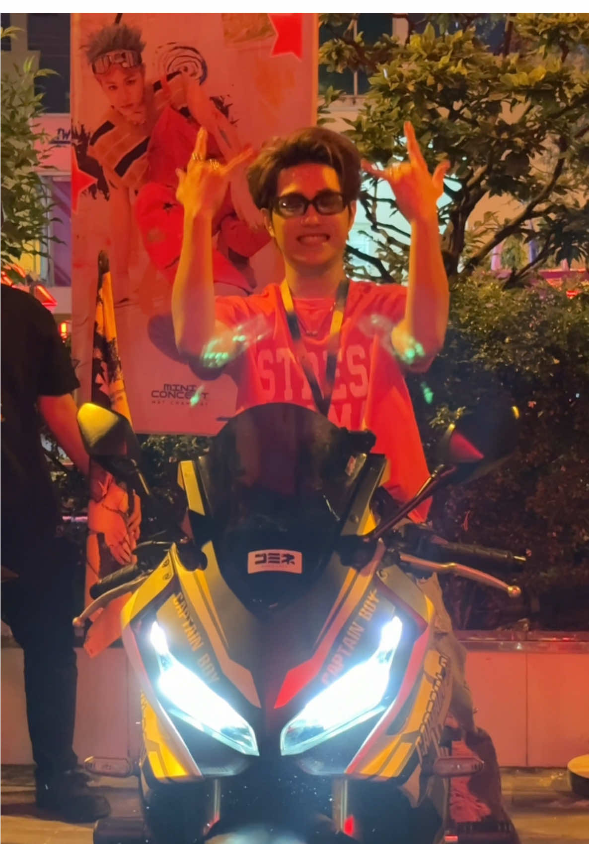 iu gấc nhìuuuu #CAPTAINBOY #MATCHAMMAT #MINICONCERT 