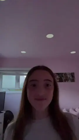 Din 🍷📍🚨🍒💄📌