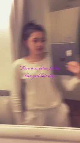 I take care of my hair as if it would be my child✨ #goodhairday #hair #unicorn #ipadkid 