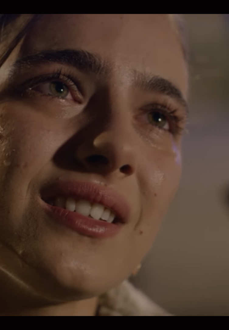 Bu sahnede ağlamayan yoktur 🥲 #taşacakbudeniz #eleni #adilkoçari #trending #trend 