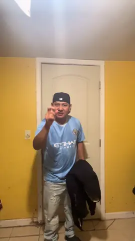 No dejen pasar esta oportunidad de comprar si jacket. Aquí les el enlace en el carrito 🛒 #mensautumn #jacket #tiktokshop 