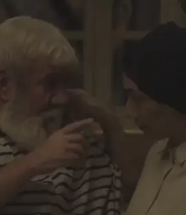 کاتێ بۆ کۆتا جار لەباوەشم کردی دوبارە ئەمەلم هەبوو کە بێیتۆ ناومان دوربارە بانگم بکەی کچە بچوکەکەم:)ئەها باوکە سەیریکە کچە بچوکەکەو لە دووری تۆ چەن بێنازە هەموویان پشتیان تێکردوە کەس خۆشیناوێ ناکرێ بێیتۆ بۆ لام بێژی من بەس ئەم کچەم هەیە ئەی تۆ بیری من ناکەی ئیتر بادیدارمان بۆ قیامەت  بوێ ئەزیزی هەمیشە لەدڵم زیندوو جێگای ئەمشەو لە هەمووشەوەکانی تر خۆشتربێ 🌚.#foryou #actives? #slemani_hawler_dhok_kerkuk_text_r #bawk #viral @For You @TikTok 