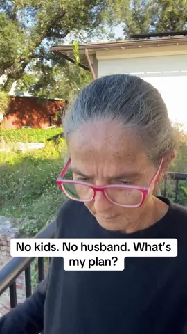 Aging solo at 63… No kids, no husband, and building a plan for what’s next. Women like us exist in huge numbers – so what’s your plan? Let’s talk about it. #agingalone #womenover60, #goldengirls2026 #womensupportingwomen #agingstrongm 