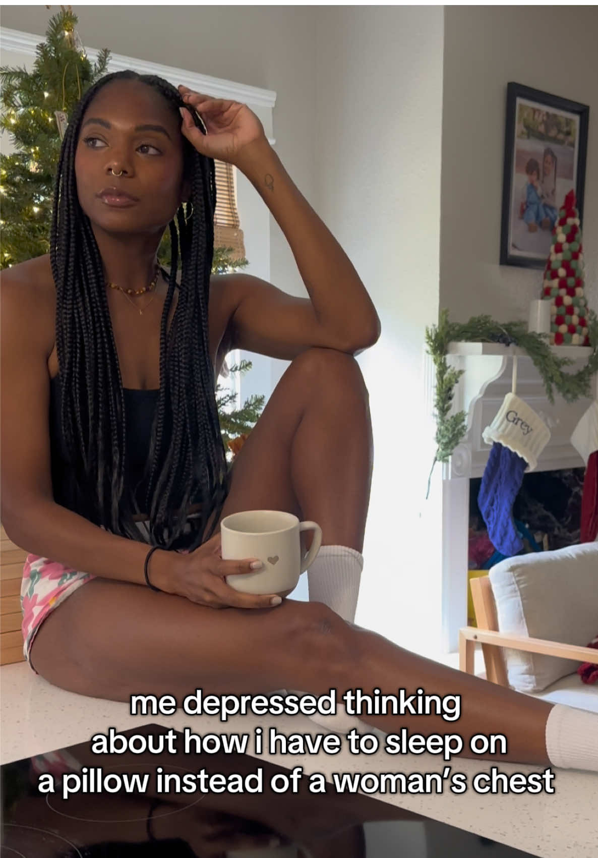 it’s hard out here #wlw #lesbiansoftiktok #lesbian #wuhluhwuh #single 