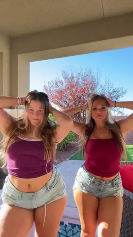 We back @Hannah Yerkins 🩷 #lyerks #fitcheck #mirror #sister #live