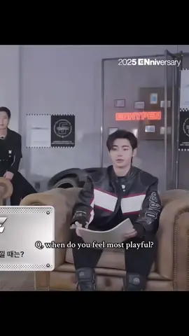 I think he can't live without sunoo.🤭#sunsun #sunghoon #sunoo #foryou #enhypen 