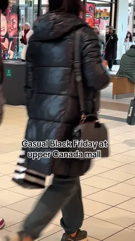 #blackfriday #uppercanadamall 
