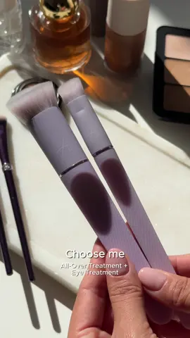 From coveted complexion tools to the season’s most-loved pairs, this is the moment to build your dream brush wardrobe (and gift one too)! Buy One, Get One FREE sitewide with code: BFBOGO. #AnisaBeauty #BlackFriday #Sale #MakeupBrushes #SkincareBrushes